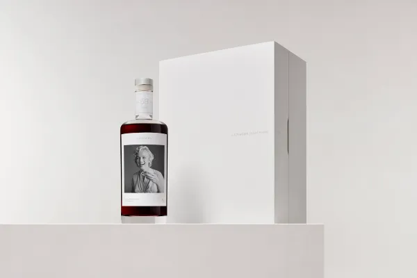 Ladyburn - Marilyn Monroe by Sam Shaw 58 Year Old 1966